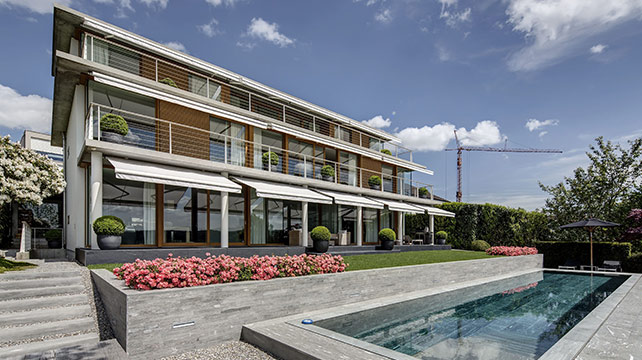 Neubau Aussenpool mit Gartengestaltung